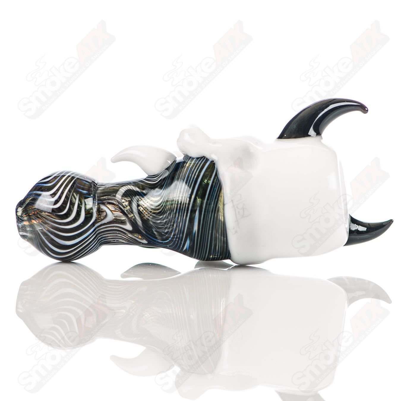 Black/White Worked Skull Hitter Ghost Glass - Smoke ATX