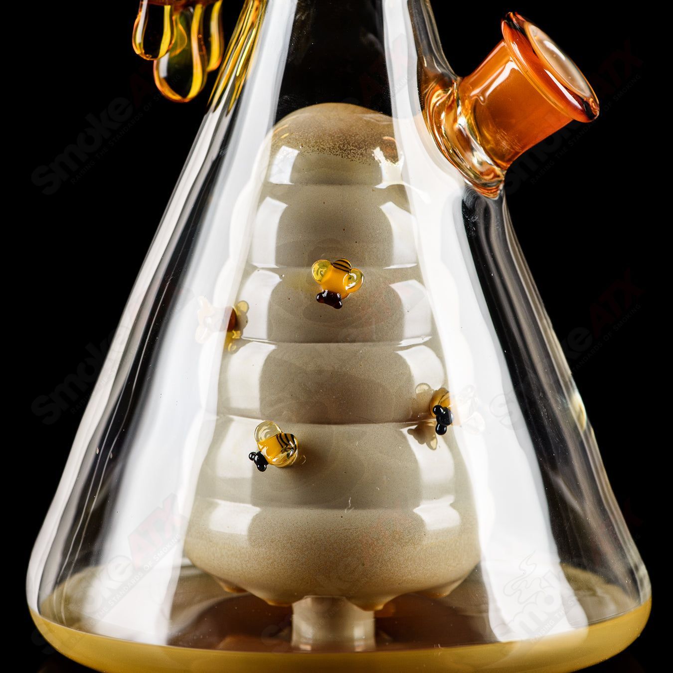 Worked Bee Hive Beaker By Joe P Glass - Smoke ATX