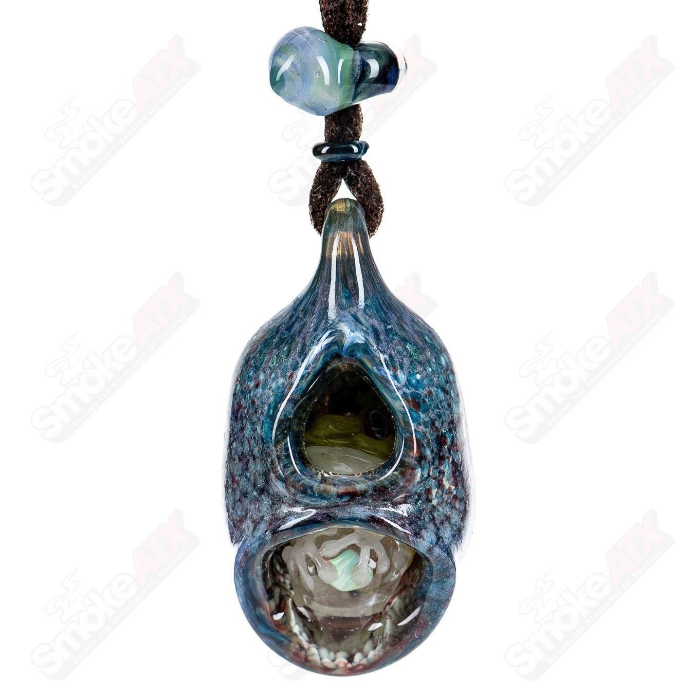 Hide and Seek Frog Pendant Kengtaro Glass 1 - Smoke ATX