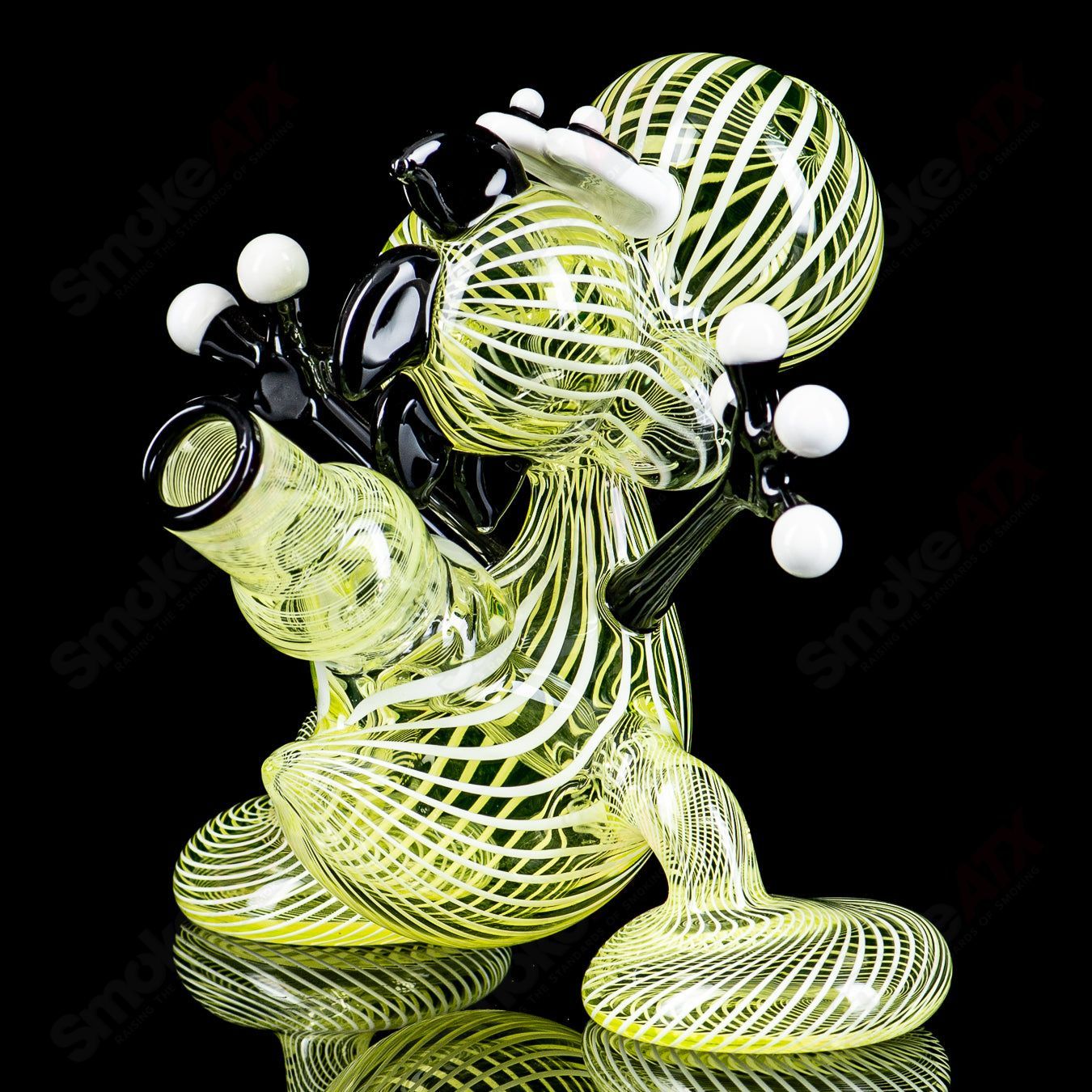 Illuminati Yoshi Lee Machine - Smoke ATX