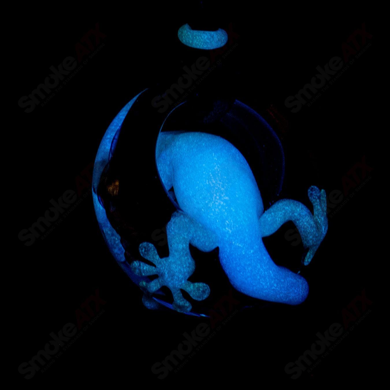 #1 Tier 4 Gecko Pendant by Kengtaro Glass - Smoke ATX 