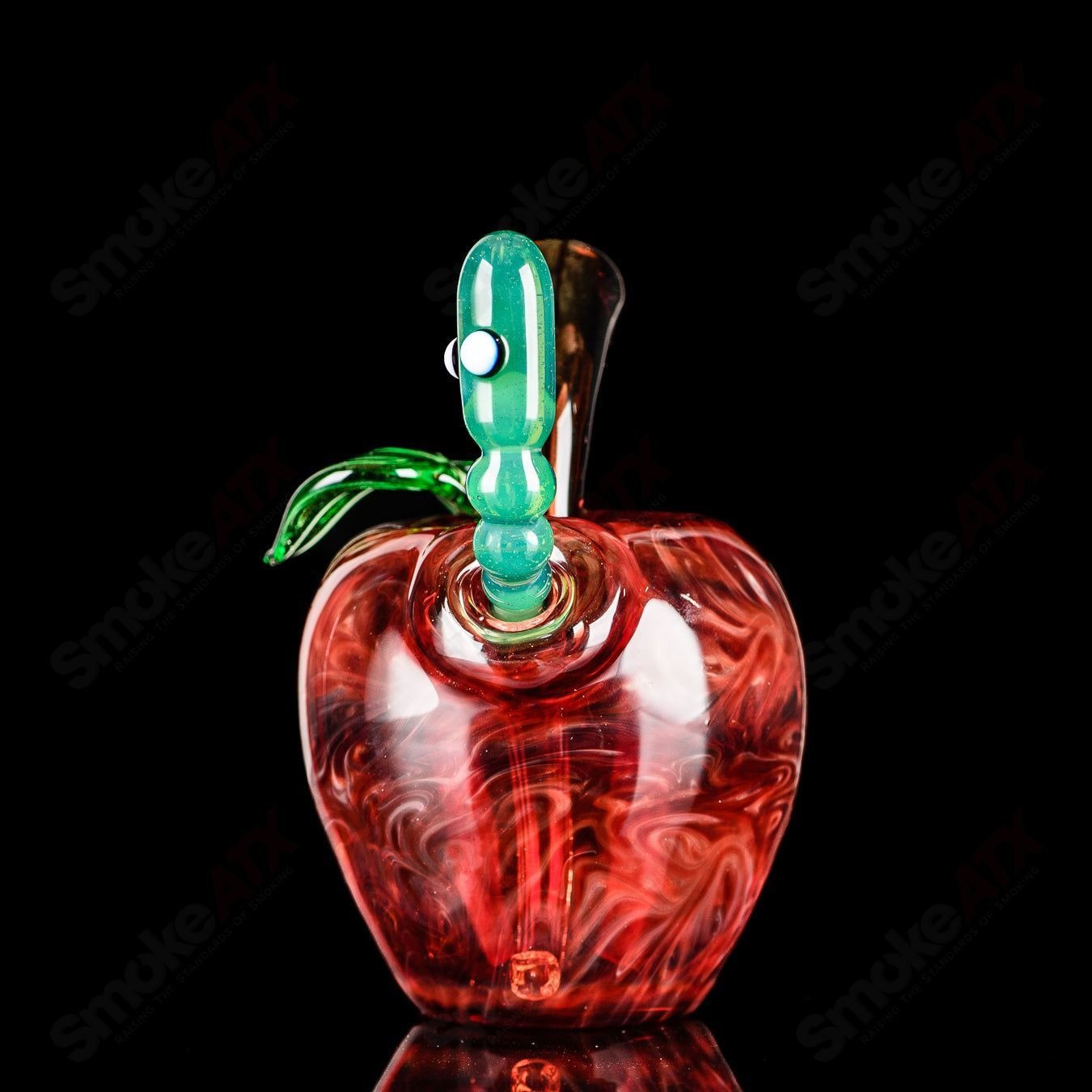 Red Apple Rig w/ Worm Dabber Pouch Glass - Smoke ATX