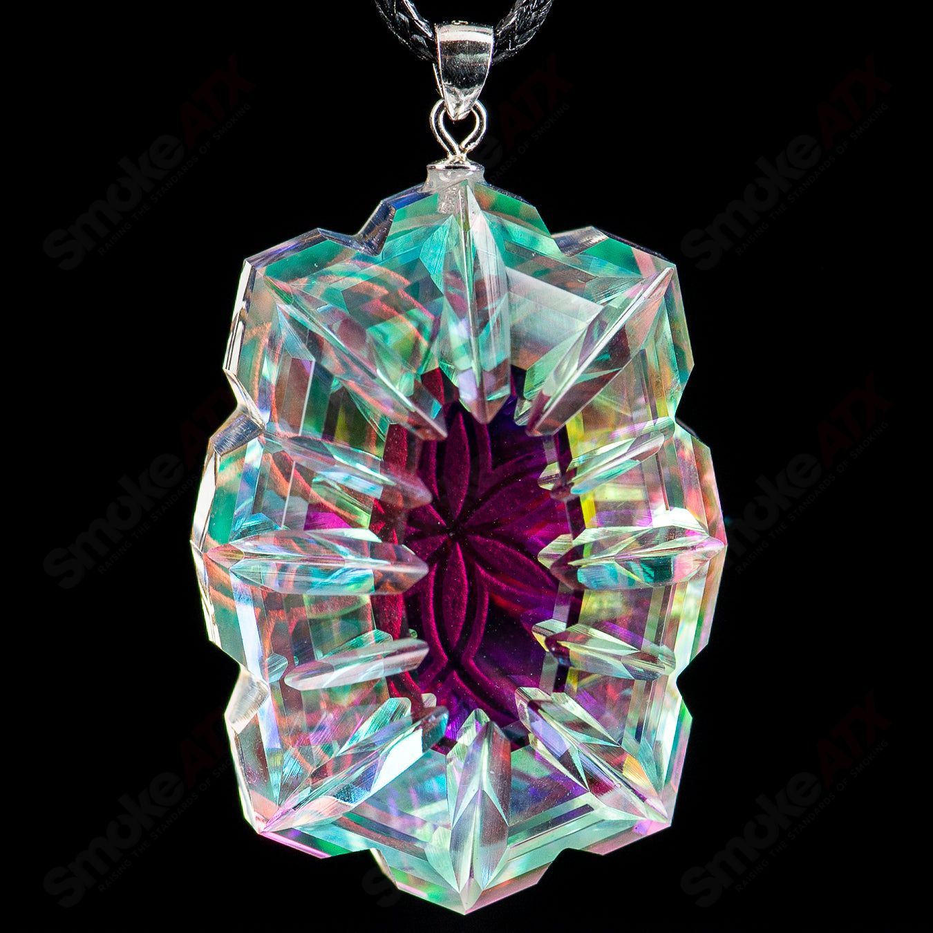 SOL Pendant Fatal Facets