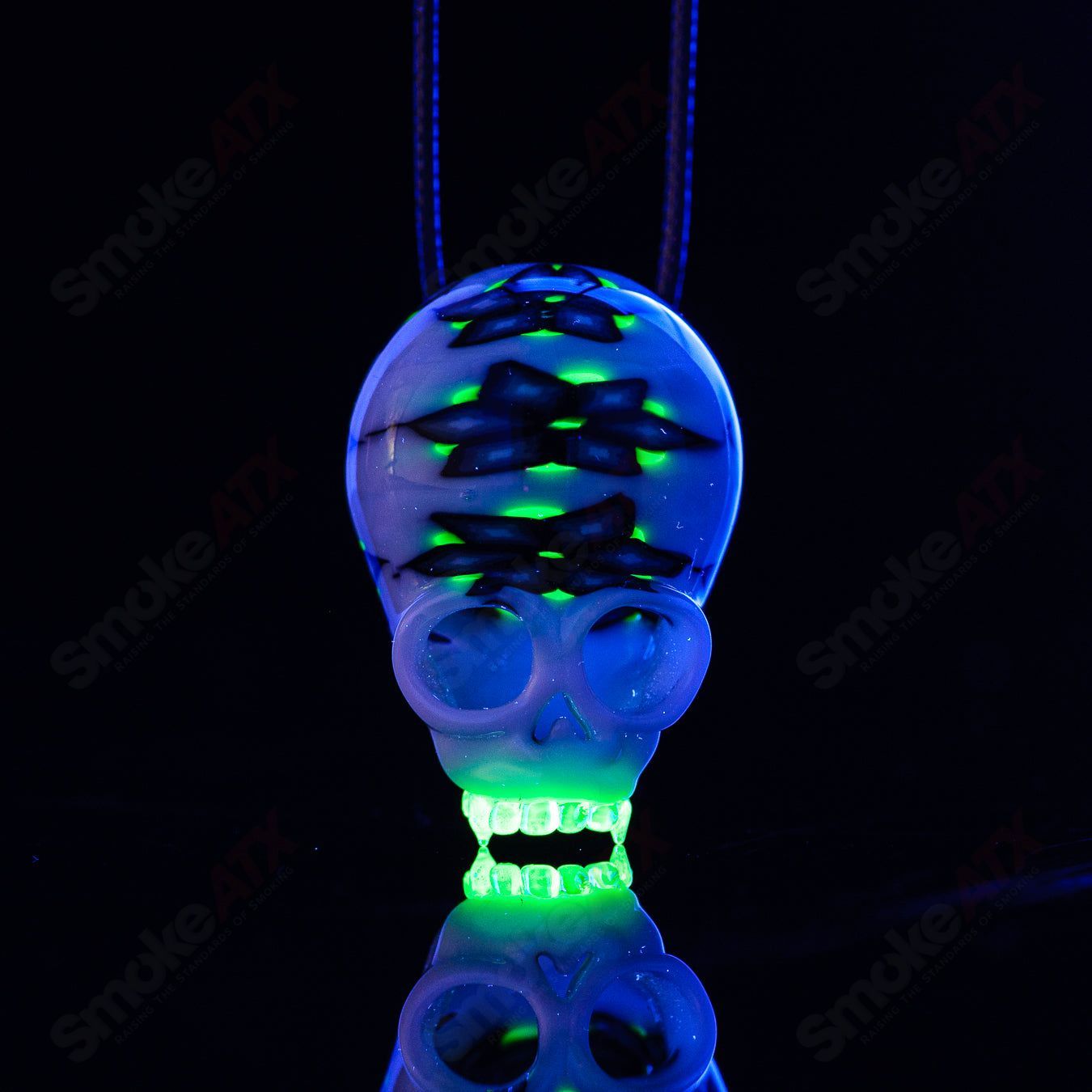 1 UV Milli Skull Pendant by Cap’n Crunk - Smoke ATX