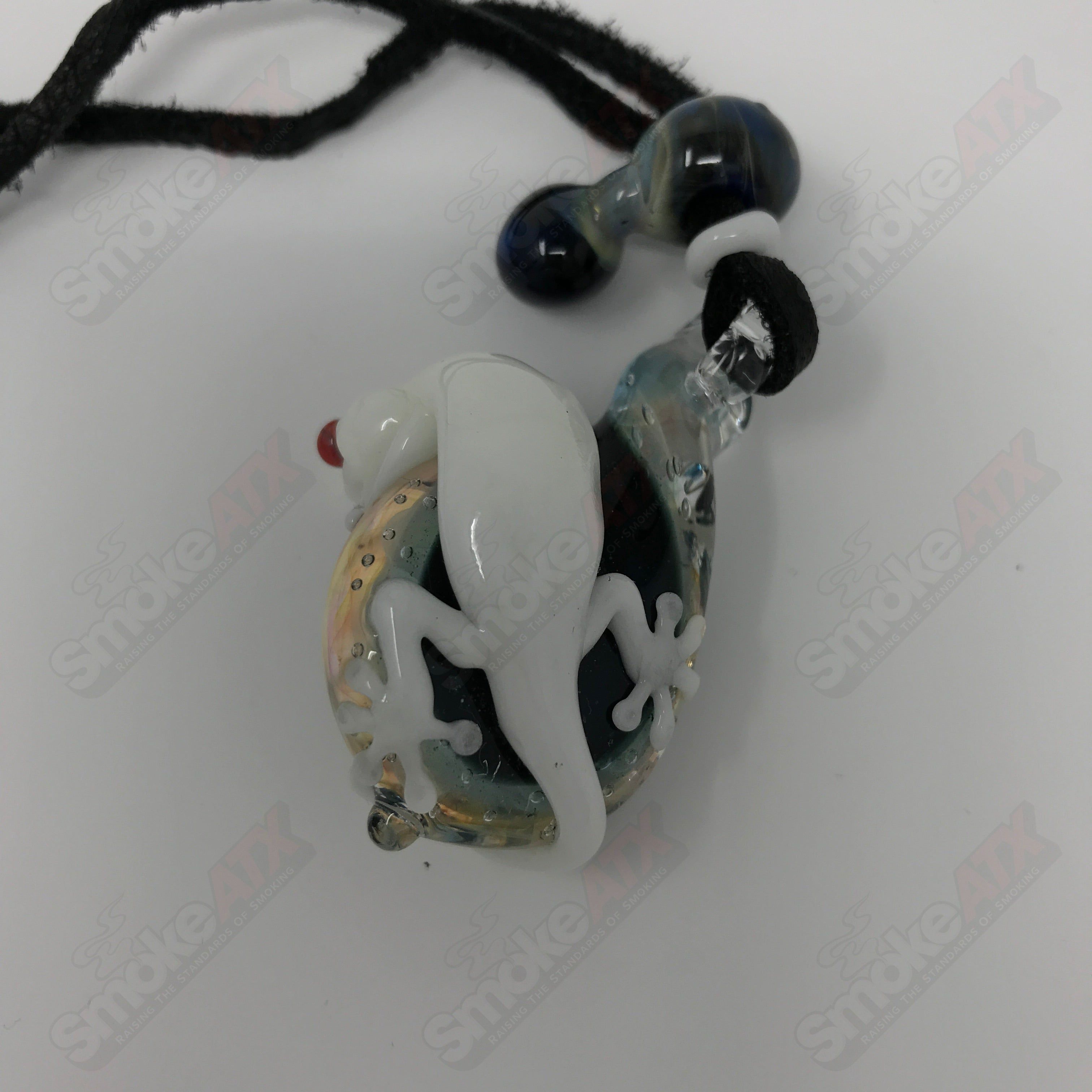 Tier 1 Pendant Kengtaro Glass Gecko #1 - Smoke ATX