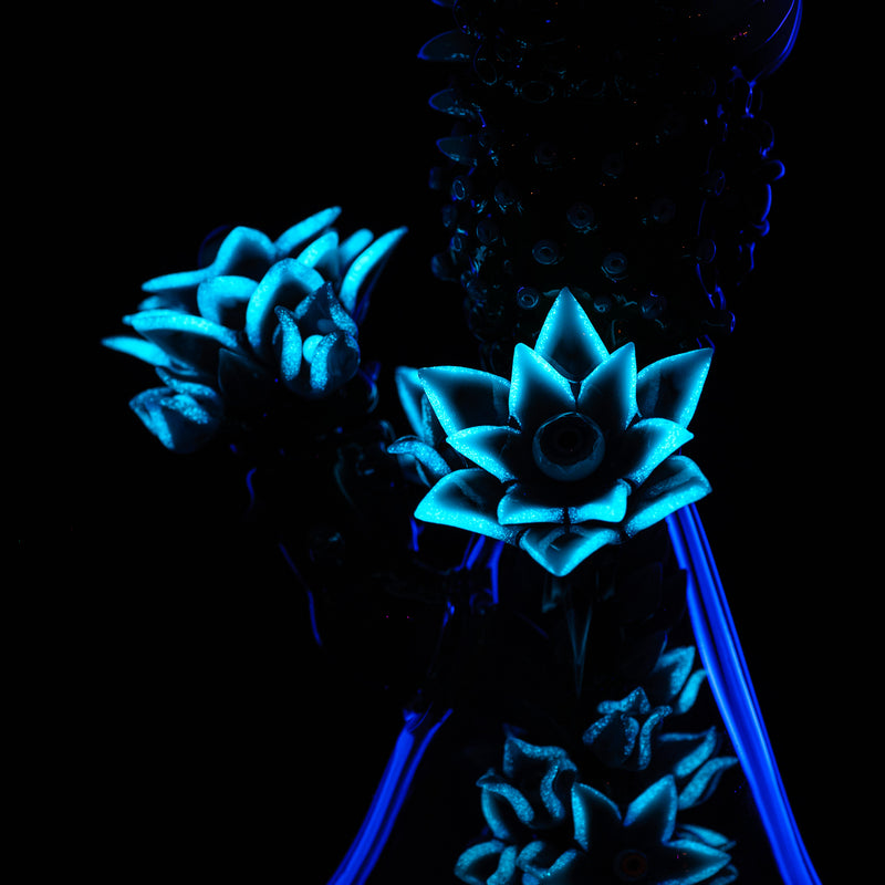 UV Saltactus Rig (India Green/Blush/Blue Glowstick) Unparalleled Glass x SALT - Smoke ATX