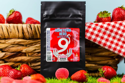 100mg Strawberry Select Spectrum D9 Gummies Hometown Hero - Smoke ATX